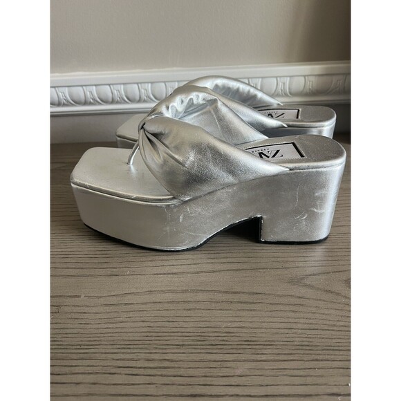 ZARA SILVER CHUNKY TOE POST LEATHER PLATFORM HEELED SANDALS Size 7.5 New - Picture 6 of 10